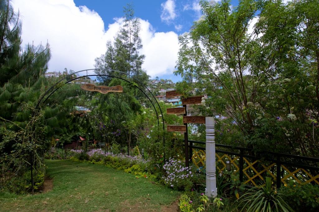 Pine Borough Inn Kodaikanal Exterior foto